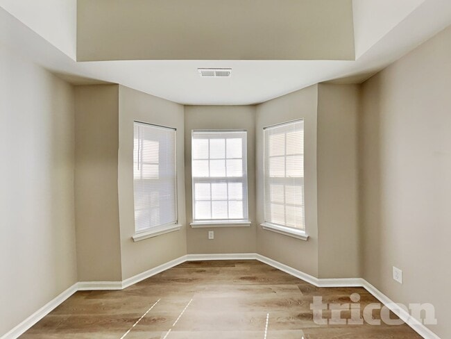 Photo - 713 Southridge Dr