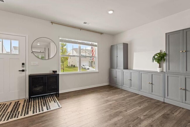 Photo - 1046 Elmswell Ln