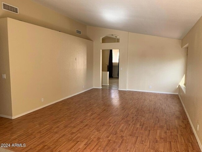 Photo - 814 W Morelos St