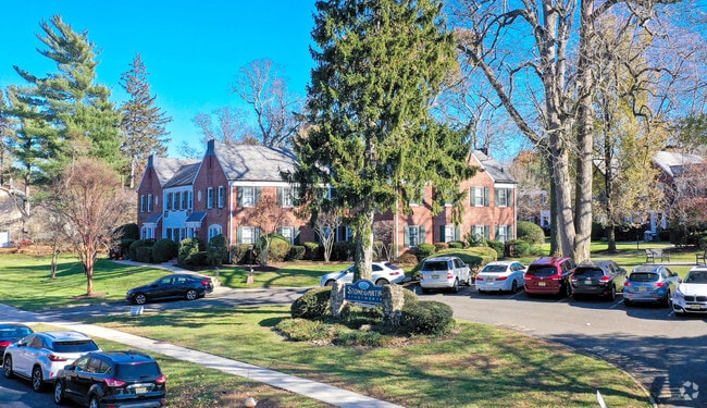 Photo - Stonegarth Apartments