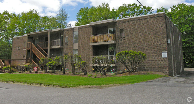 Hillcrest Apartments - Hillcrest Apartments