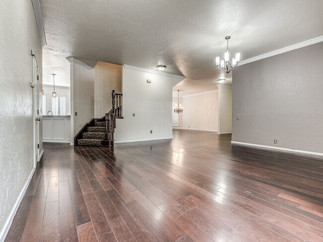 Photo - Spacious Home + East Edmond + 4 bedrooms