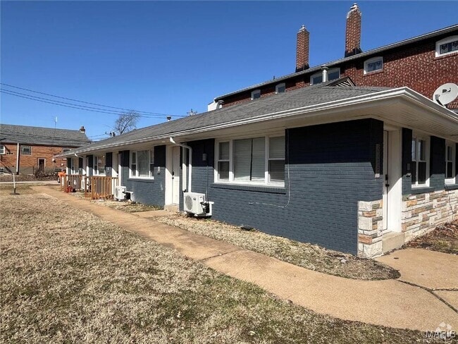 Building Photo - 3333 Lawn Ave Rental