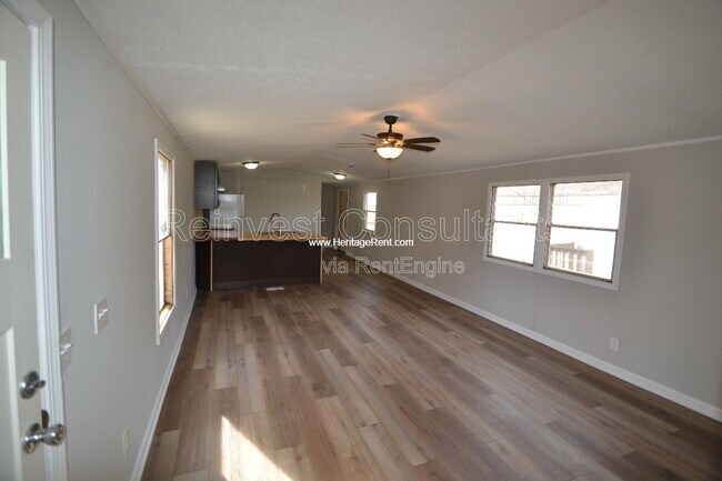 Photo - 11049 Stephens Rd