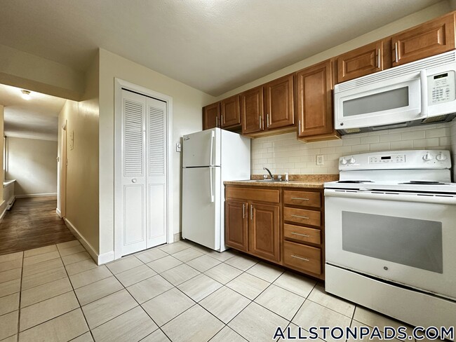 Photo - 10 Armington St Unit 1