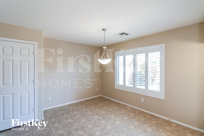 Photo - 7015 S 43rd Dr