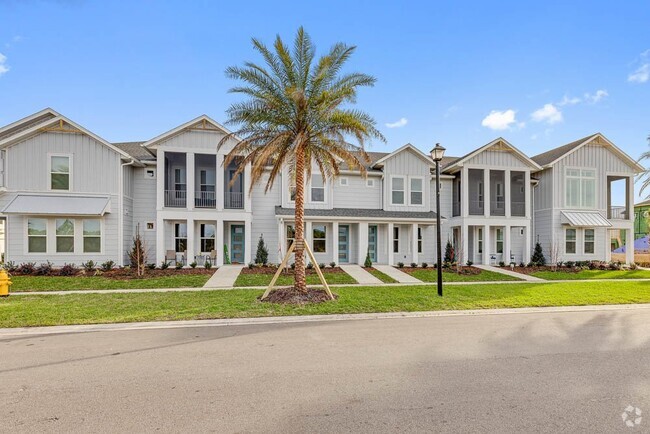 Building Photo - Nocatee Townhouse in West End!