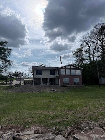 Photo - 8174 False River Rd