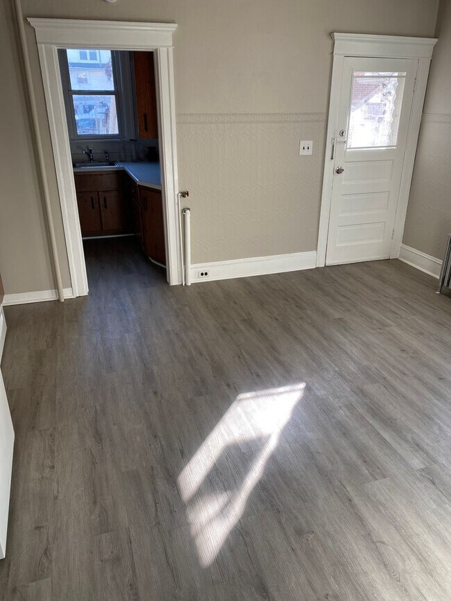 Photo - 1125-1127 Pittston Ave Unit 1st Floor