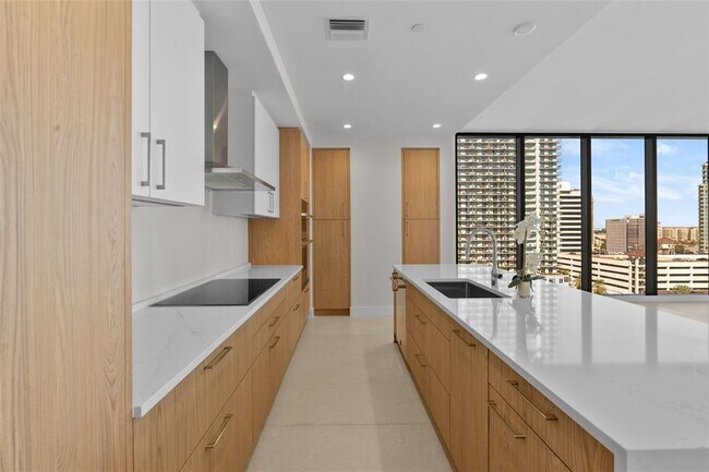 Photo - 275 1st Ave S Unit 1202