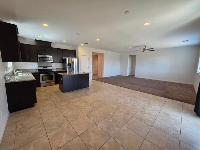 Photo - 4337 W Robin Ave