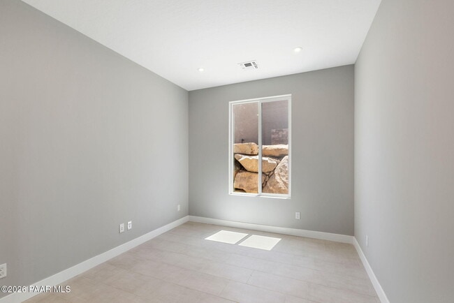 Photo - 1338 Rockwood Dr