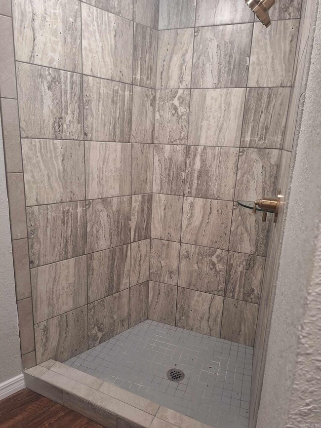 Photo - 306 Hornbeck Ave