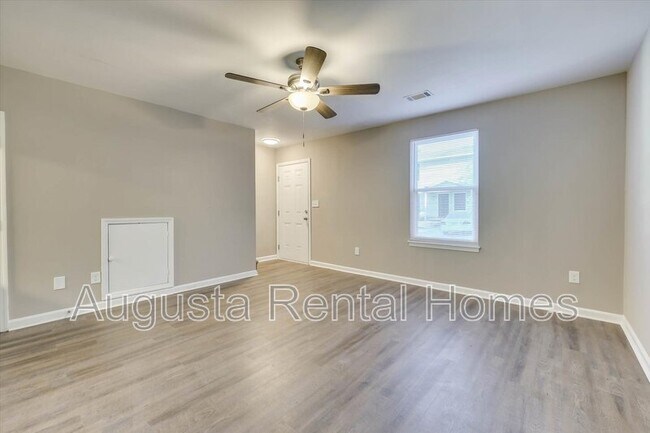 306 W Buena Vista Ave