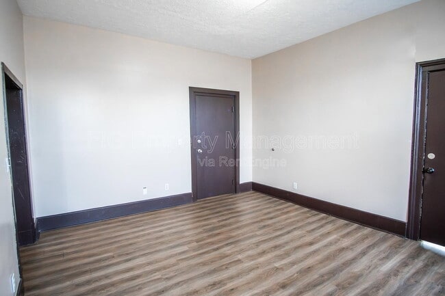 Photo - 1709 E 5th Ave Unit 2