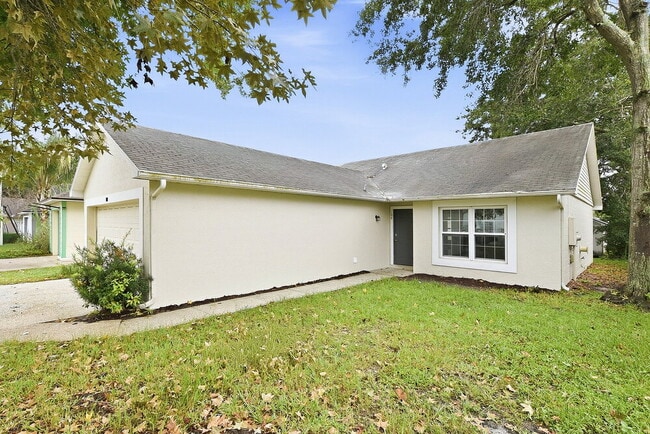 104 Little Fox Ave