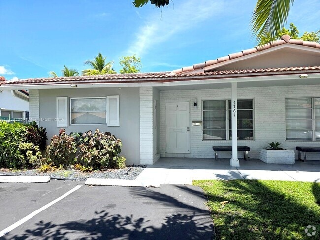 Building Photo - 7761 NW 42nd Pl Unit 1 Rental