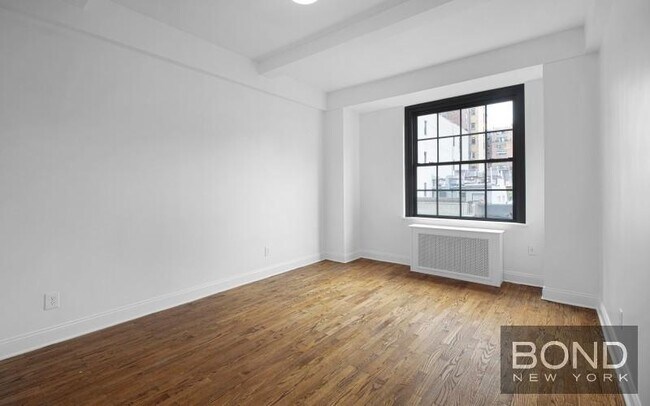 Building Photo - 160 W 71st St Rental