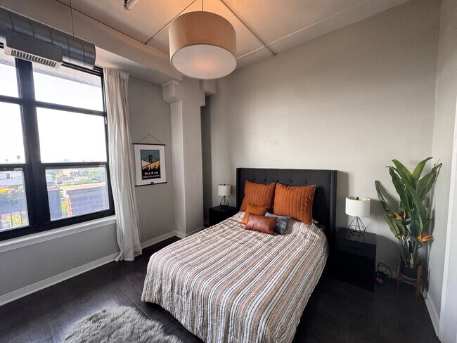 Photo - 811 W 15th Pl Unit 815