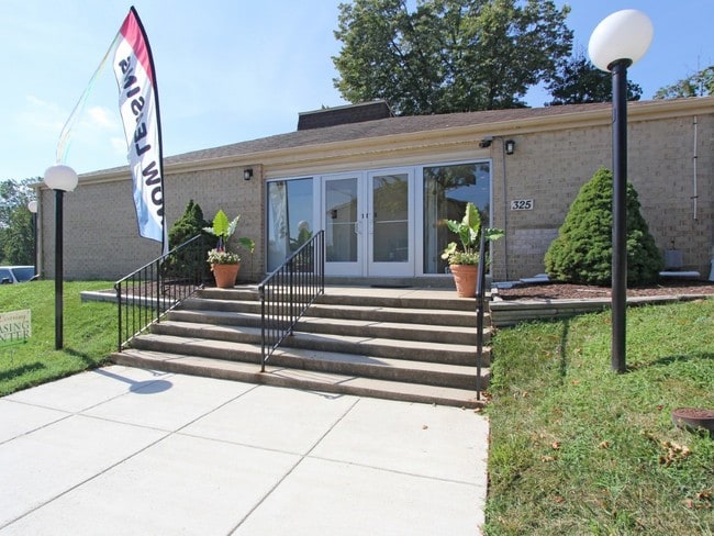 Photo - Maplewood Villas