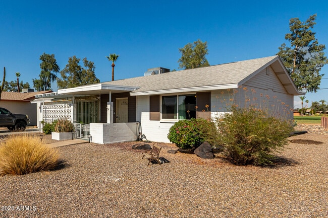 Photo - 10824 W Crosby Dr