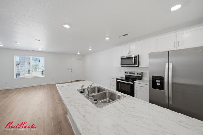 Building Photo - 2775 Rushpink Ln