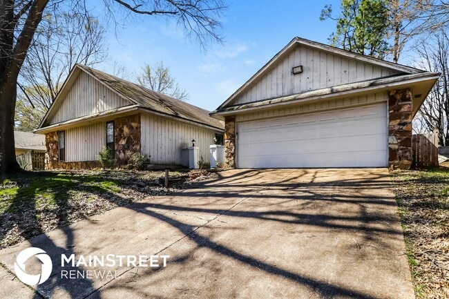 Building Photo - 4311 E Hunters Glen St