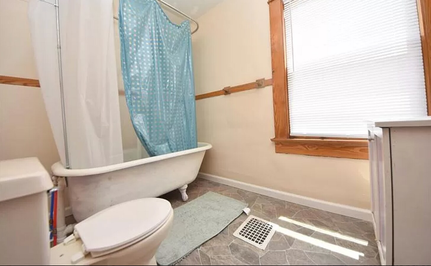 Photo - 1005 Marshall Ave