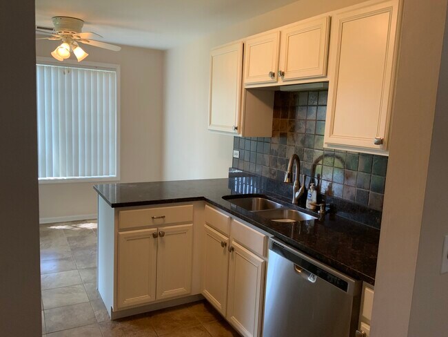 1675 Mansfield Ct
