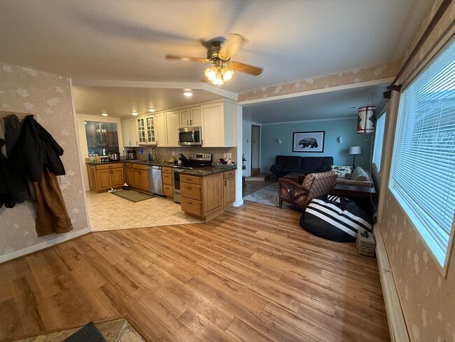 Photo - 704 N 17th Ave