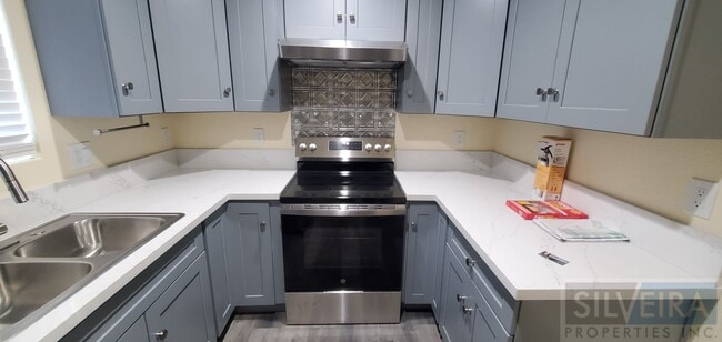 Photo - Private 2 Bedroom Unit