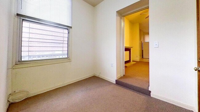 Photo - 4113 N Lincoln Ave