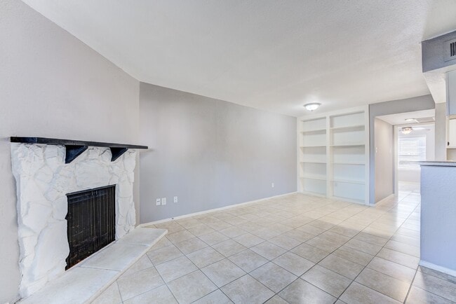 Photo - 6001 Reims Rd Unit 1101