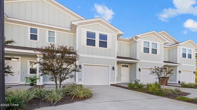 Photo - 7592 Shadow Lake Dr