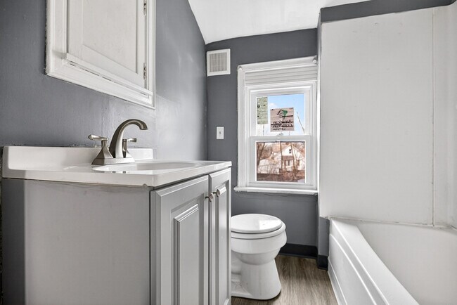 Photo - 12708 Craven Ave Unit 2