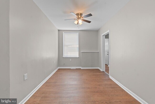 Photo - 3427 Ravenwood Ave