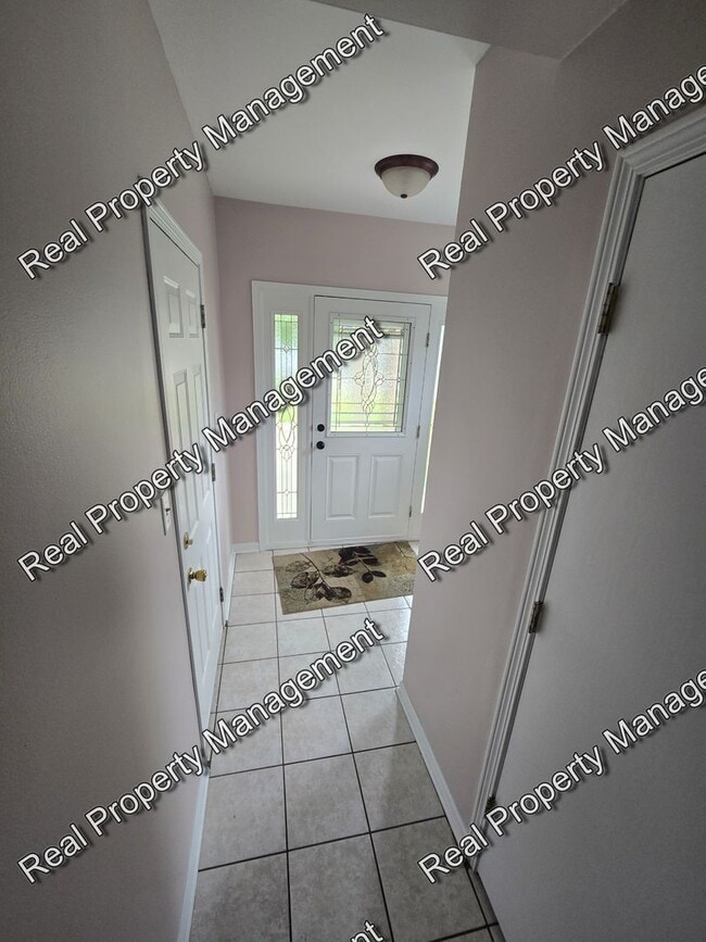 Photo - Three Bedroom Townhome