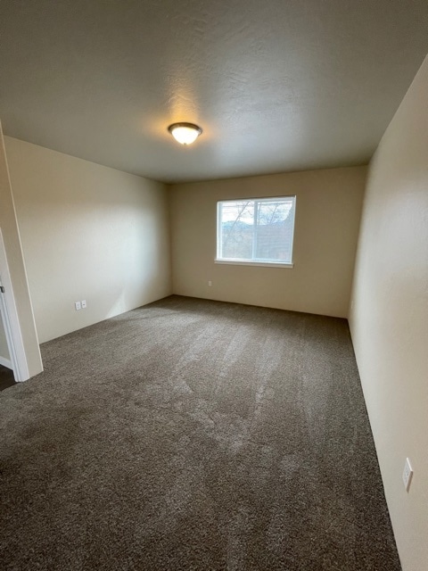 Photo - 1000 SW Oliver Pl