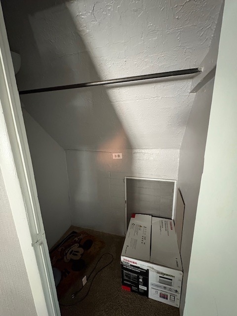 Photo - Historic 1BR/1BA in Capitol Hill – Availab...