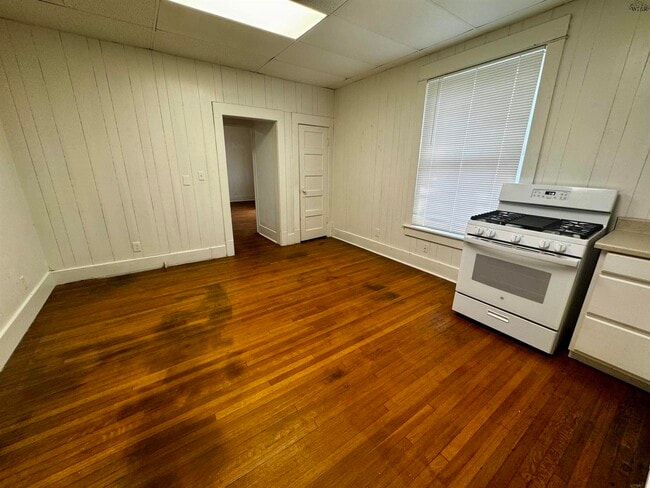 Photo - 1104 Polk St