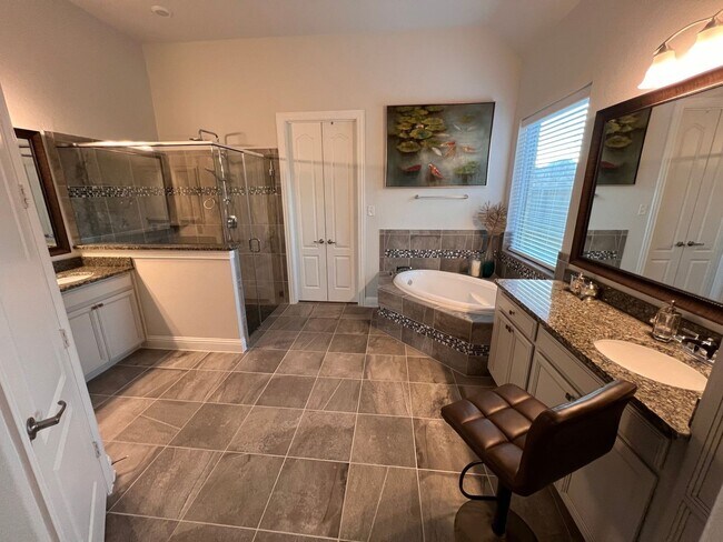 Photo - 2301 Noble Pass Ln