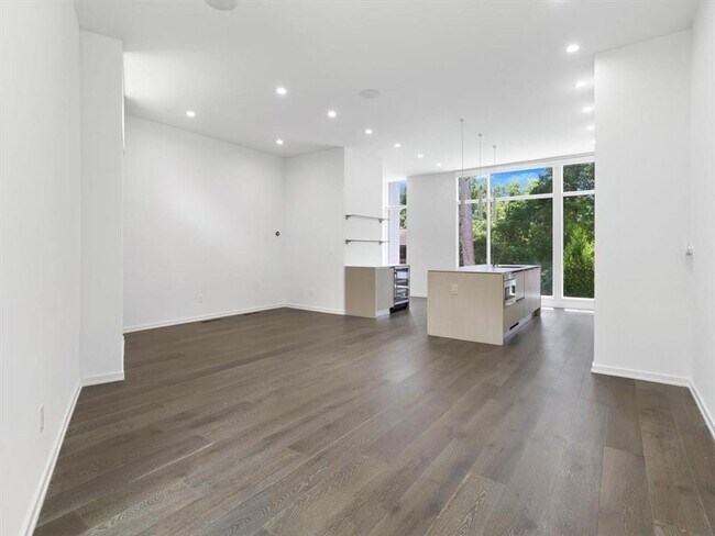 Photo - 641 Angier Springs Ct NE