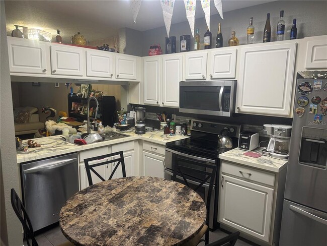 Photo - 2454 Lake Woodberry Cir