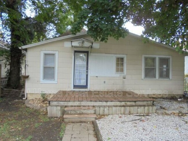 Photo - 806 W Pershing St