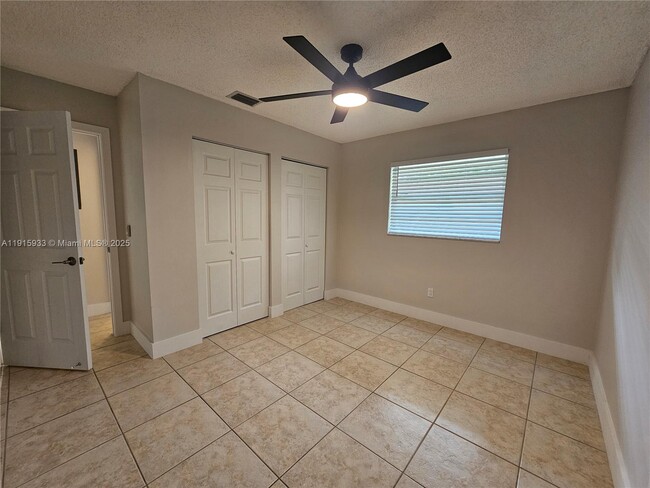 Photo - 2509 Hayes St Unit 2509