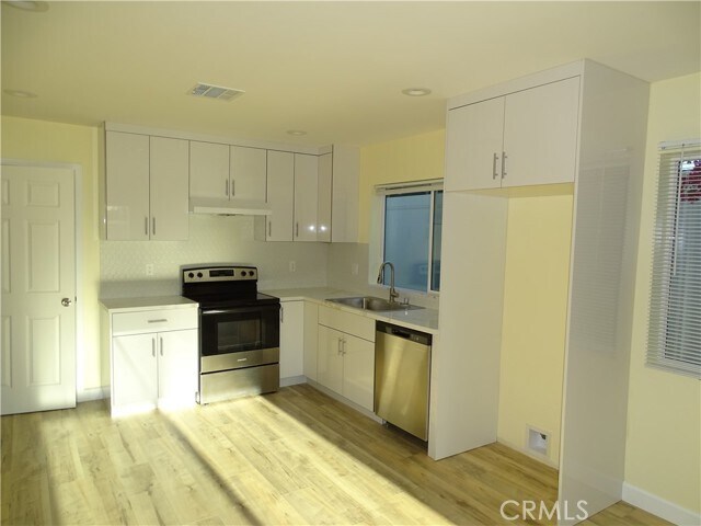 Photo - 16428 Halsted St