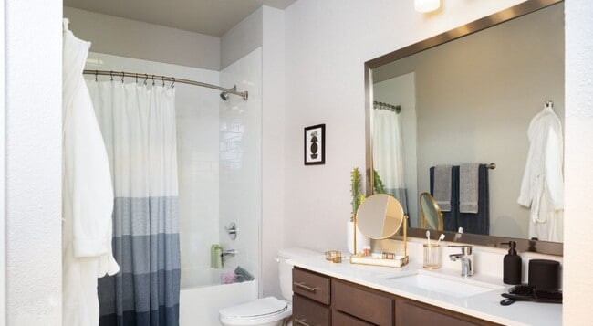 Photo - 500 Throckmornton-1502.795 Unit 1502.795