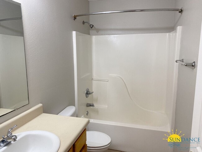 Photo - Nice 2 Bedroom Duplex in Navarre!