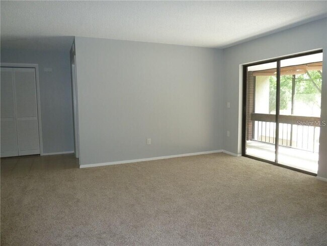Photo - 212 Caryl Way Unit 212