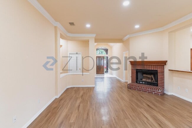 Photo - 1215 Timber Bend Dr